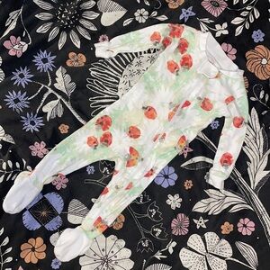 3 for $20 ✨ Burt’s Bees Baby | Lady Bug Sleeper